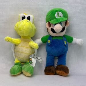 Nintendo Super Mario Bundle of 2 Plush, Luigi 8” & Koopa 7”